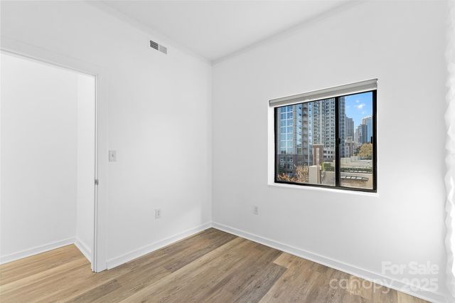 715 N Church Street 502, Charlotte, NC 28202