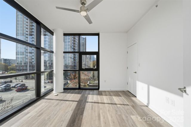 715 N Church Street 502, Charlotte, NC 28202