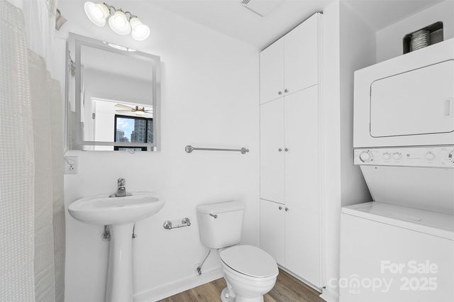 715 N Church Street 502, Charlotte, NC 28202