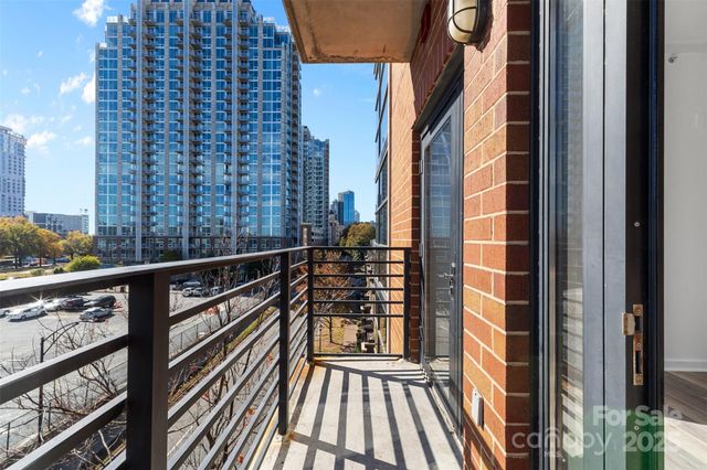 715 N Church Street 502, Charlotte, NC 28202