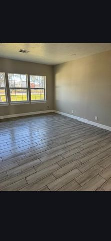 2319 Hollywood Street, Dickinson, TX 77539