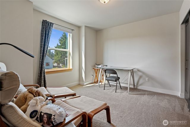1012 High Avenue, Bremerton, WA 98337