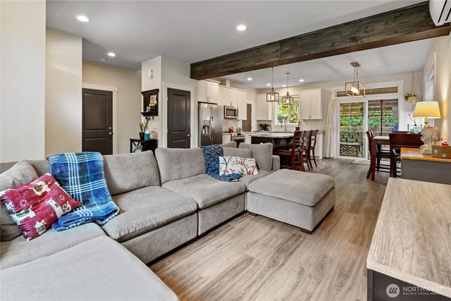 1012 High Avenue, Bremerton, WA 98337