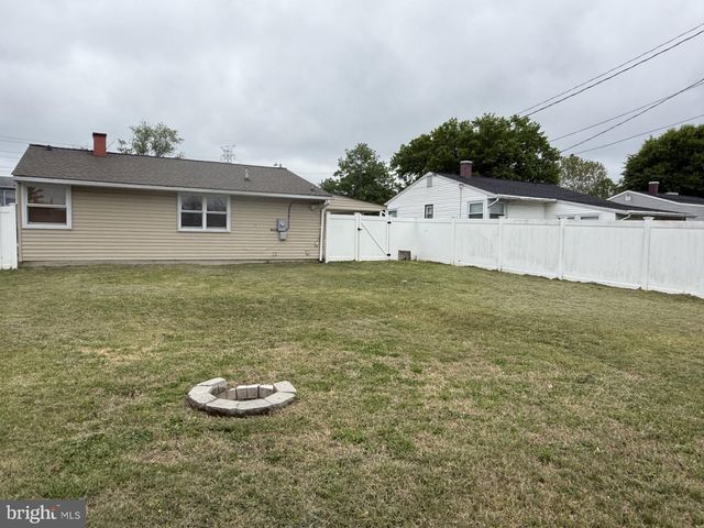 1622 TIEMAN DR, Glen Burnie, MD 21061