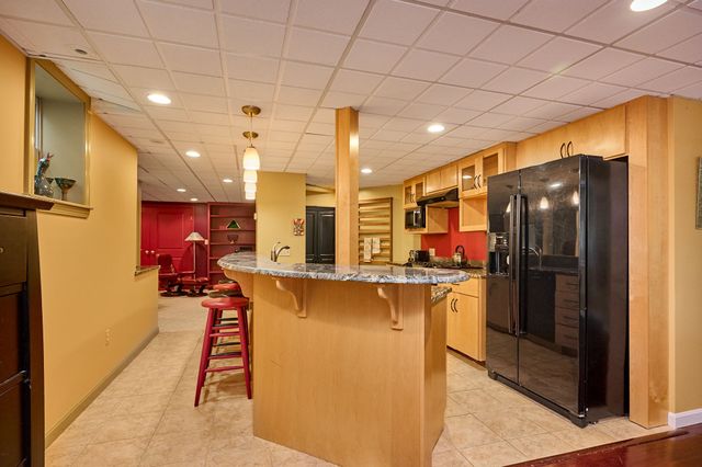 63 Prospect St., Northampton, MA 01060