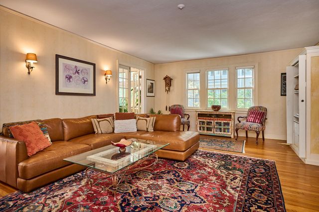 63 Prospect St., Northampton, MA 01060