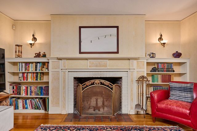 63 Prospect St., Northampton, MA 01060