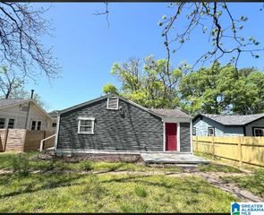 4536 40TH PLACE N, Birmingham, AL 35217