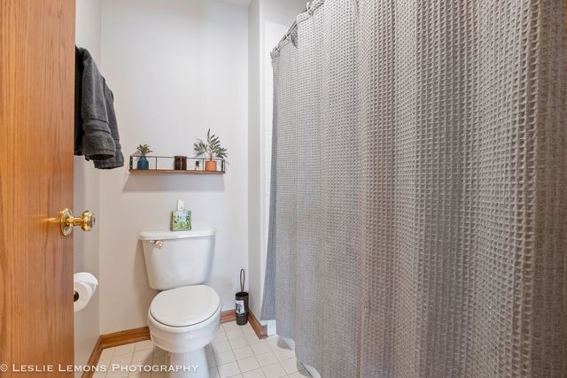 3048 Tangley Oaks Trail, Lisle, IL 60532