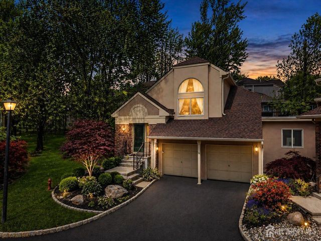 15 Kingsland Circle, South Brunswick, NJ 08852