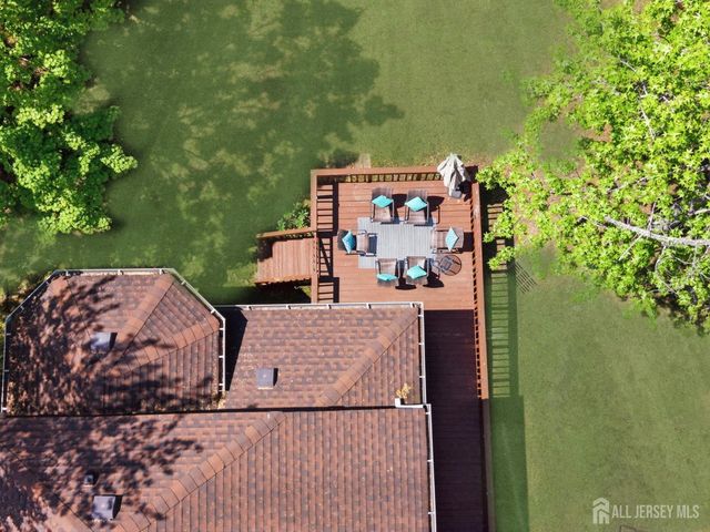 15 Kingsland Circle, South Brunswick, NJ 08852
