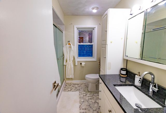 35399 Margurite Lane, Paw Paw, MI 49079