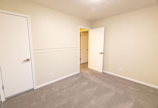 35399 Margurite Lane, Paw Paw, MI 49079