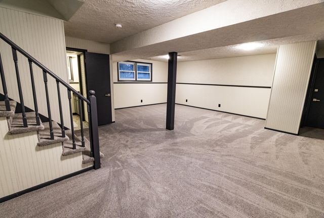 35399 Margurite Lane, Paw Paw, MI 49079