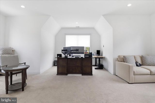 202 BRANCH RD SE, Vienna, VA 22180