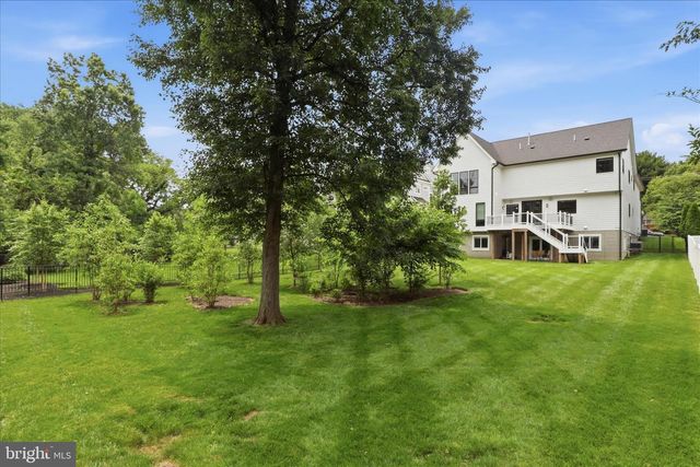 202 BRANCH RD SE, Vienna, VA 22180