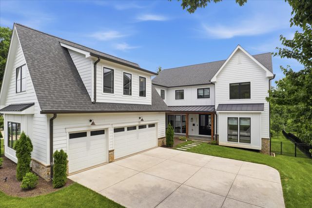 202 BRANCH RD SE, Vienna, VA 22180