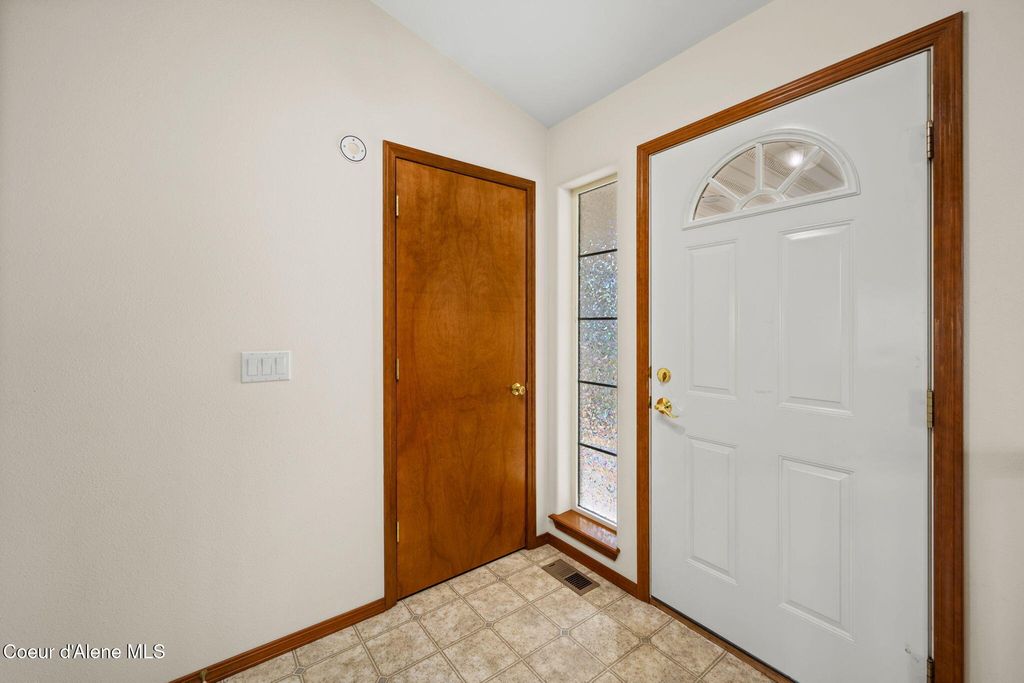 4759 E Mossberg CIR, Post Falls, ID 83854 photo 4