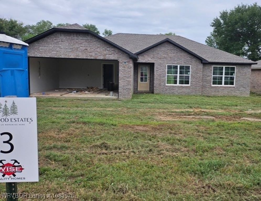 406 N Dogwood Street, Sallisaw, OK 74955