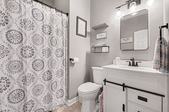 408 Brookside Dr, Mount Pleasant, TN 38474
