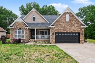 408 Brookside Dr, Mount Pleasant, TN 38474