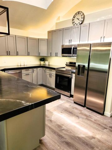 3486 Whytecliff Way, Sun Prairie, WI 53590