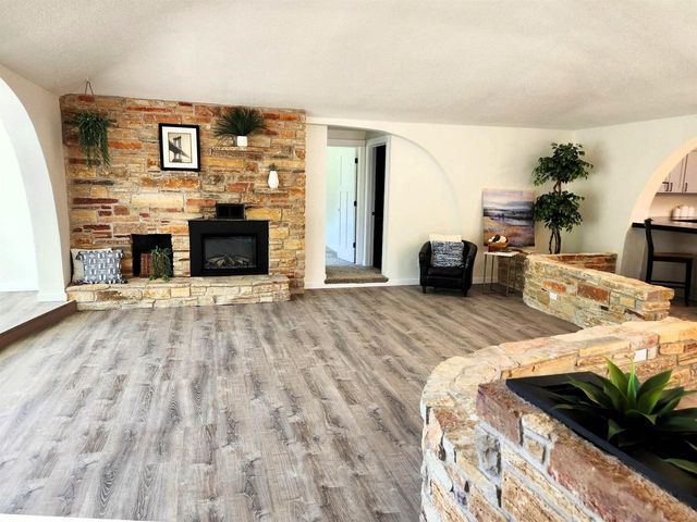 3486 Whytecliff Way, Sun Prairie, WI 53590