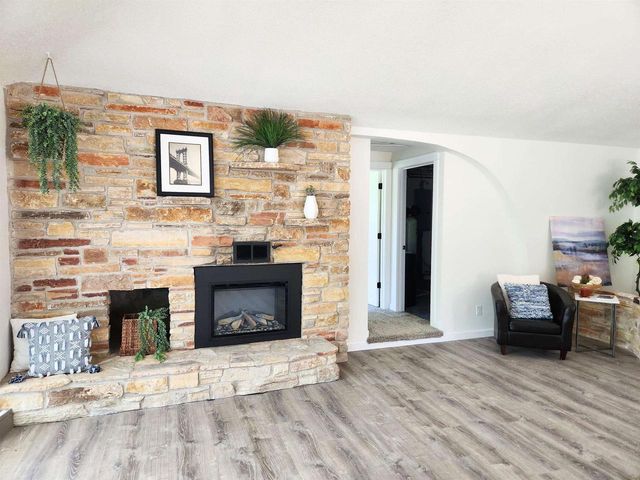 3486 Whytecliff Way, Sun Prairie, WI 53590
