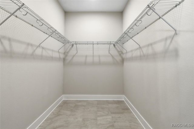 9096 N Alder Avenue, Crystal River, FL 34428