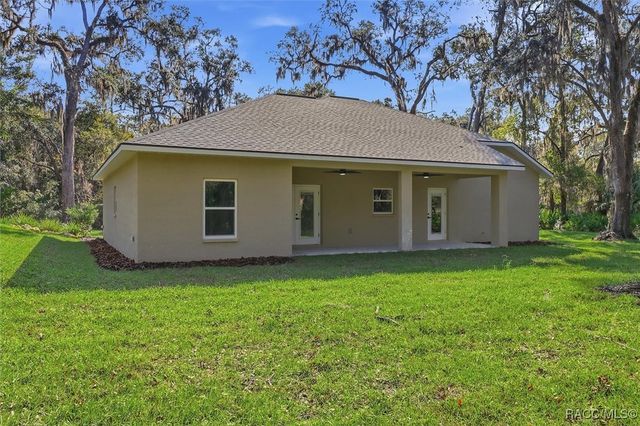 9096 N Alder Avenue, Crystal River, FL 34428