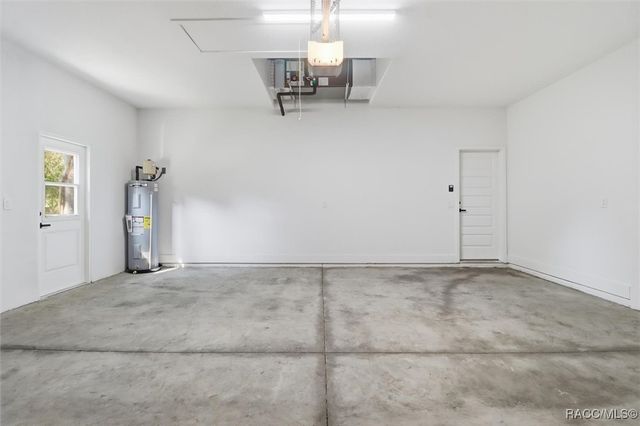 9096 N Alder Avenue, Crystal River, FL 34428