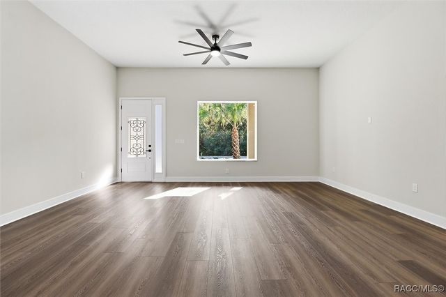 9096 N Alder Avenue, Crystal River, FL 34428