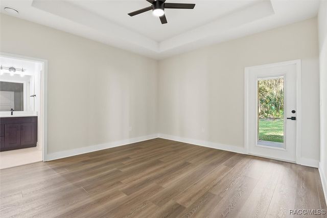 9096 N Alder Avenue, Crystal River, FL 34428