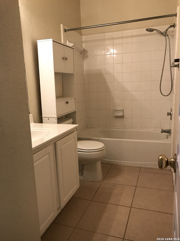 2520 CRESTED HEIGHTS, Schertz, TX 78154