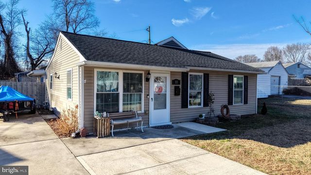 11 PIERSON PL, New Castle, DE 19720