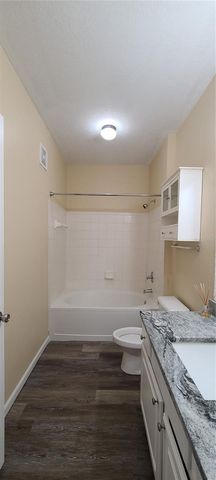 17902 VILLA CREEK DRIVE 17902, Tampa, FL 33647