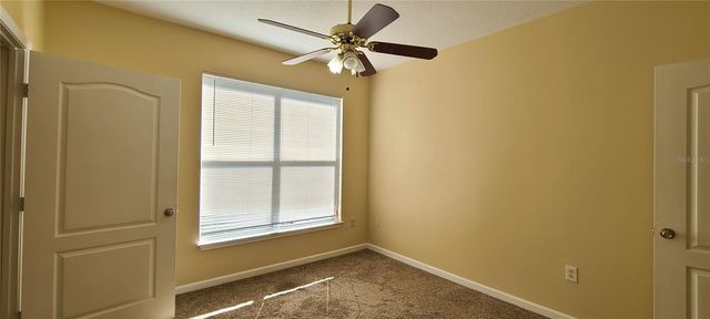 17902 VILLA CREEK DRIVE 17902, Tampa, FL 33647