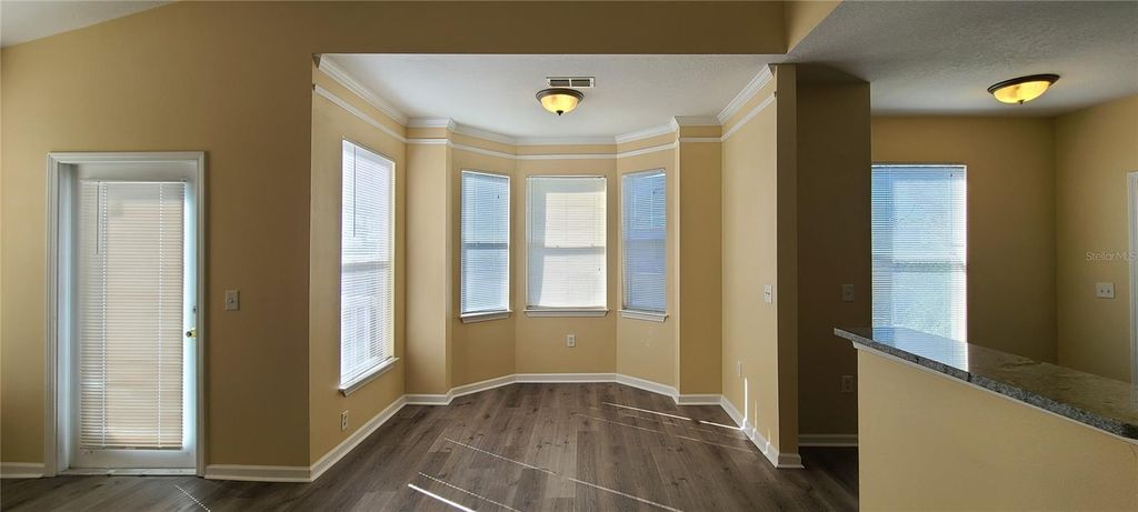 Image 18 of property listing at 17902 VILLA CREEK DRIVE 17902, Tampa, FL 33647