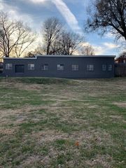 615 ARCH ST, Boonville, MO 65233