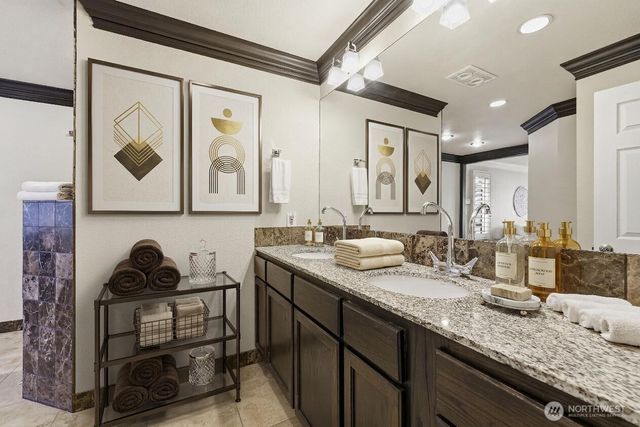 3535 Mathews Drive NW, Bremerton, WA 98312