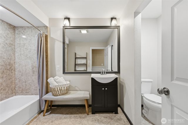 3535 Mathews Drive NW, Bremerton, WA 98312