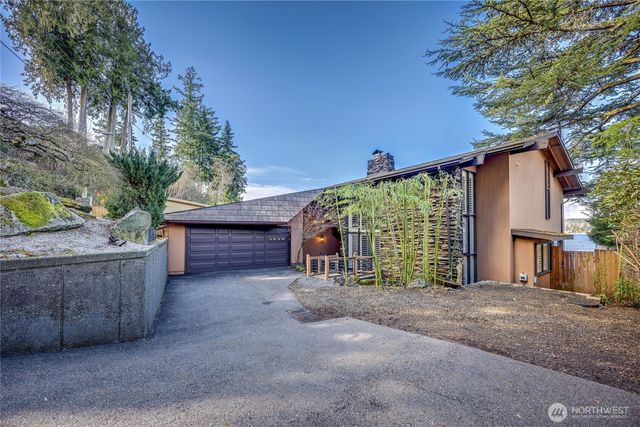 3535 Mathews Drive NW, Bremerton, WA 98312