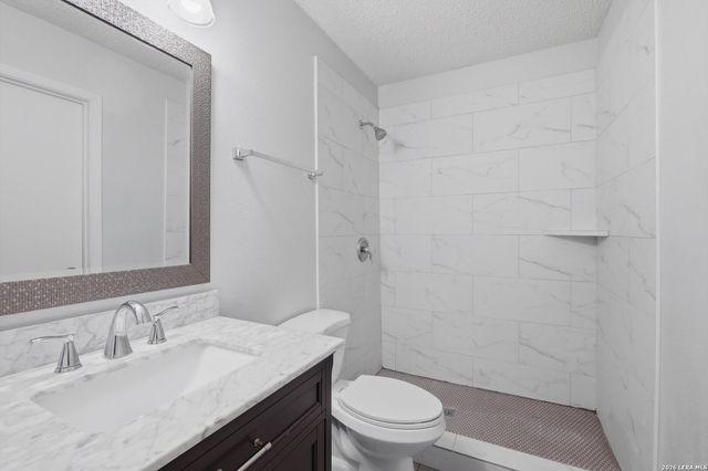 9015 Mansfield, San Antonio, TX 78251