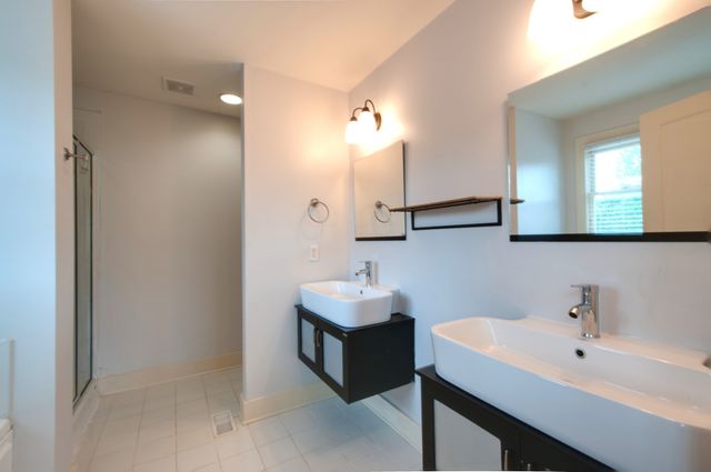 315 Sylvan Park Ln, Nashville, TN 37209