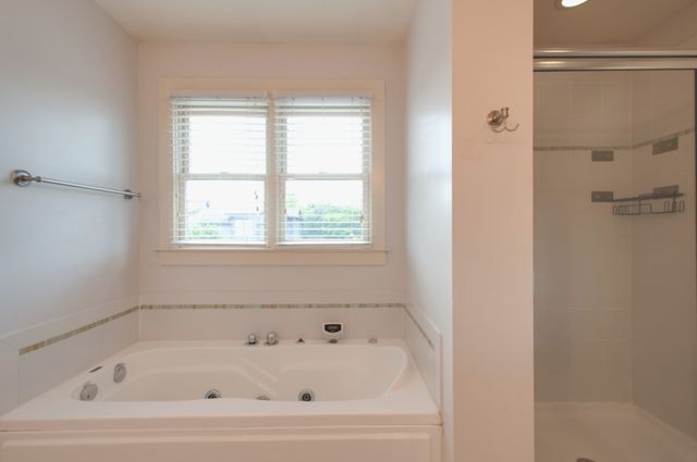 315 Sylvan Park Ln, Nashville, TN 37209
