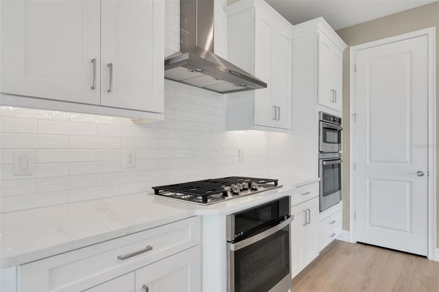 2217 6TH STREET E, Palmetto, FL 34221