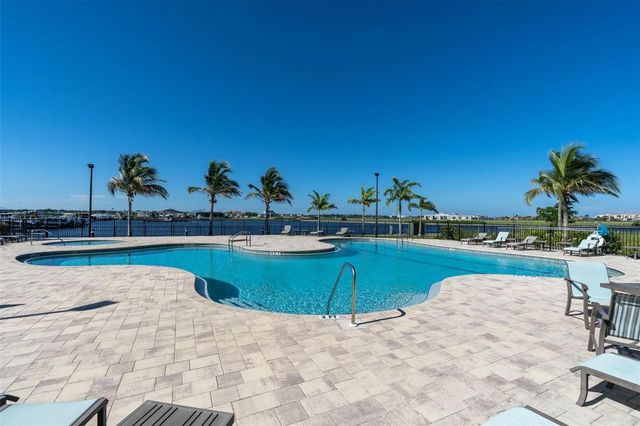 2217 6TH STREET E, Palmetto, FL 34221