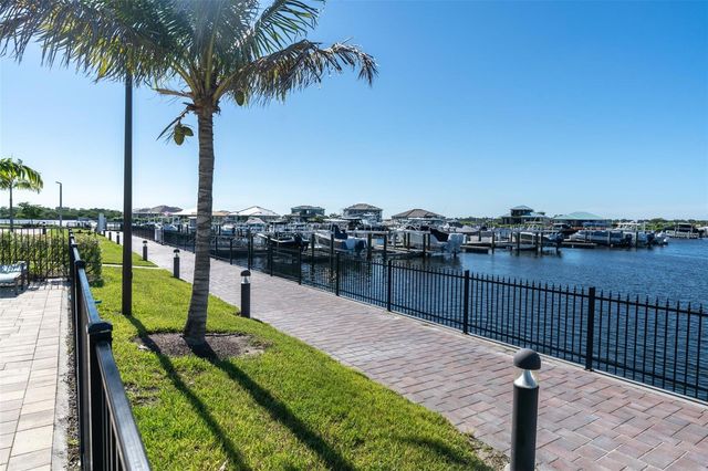 2217 6TH STREET E, Palmetto, FL 34221