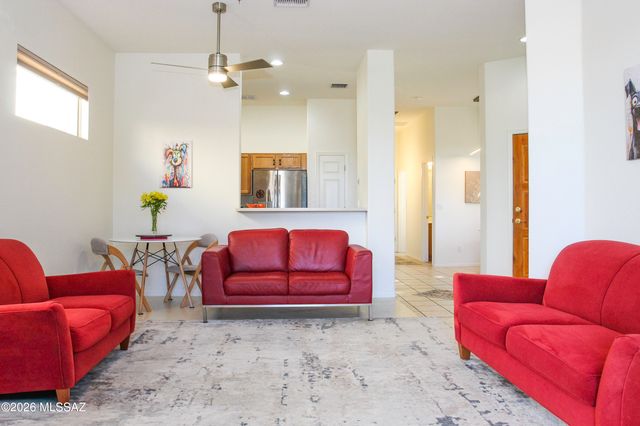 5091 N Pinnacle Point Drive, Tucson, AZ 85749