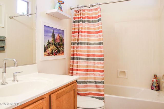 5091 N Pinnacle Point Drive, Tucson, AZ 85749